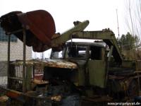 Militrbagger EOW-4421 auf Basis eines KRAZ-255 Lastwagens